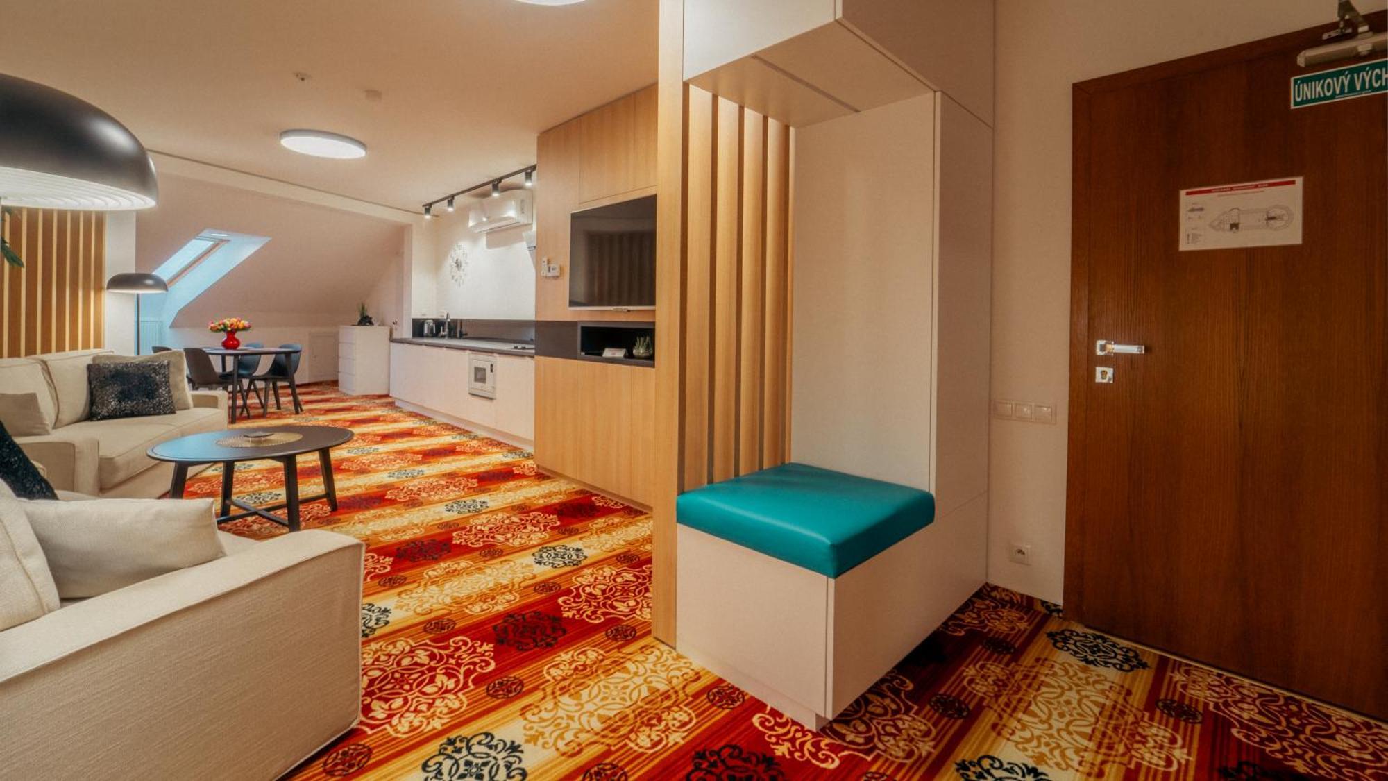 Apartman Richelieu Bardejov Exteriör bild